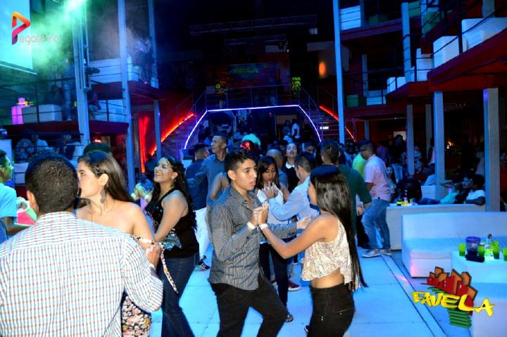 Foto 17 de Favela Club - 3er Fds Abril 2017 en Favela Club Menga, Cali