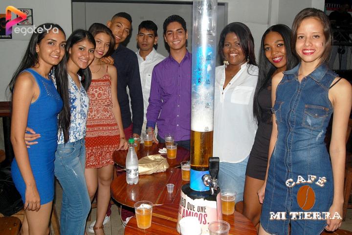 Foto 54 de Cafe Mi Tierra - Amor y Amistad 2016 en Cafe Mi Tierra, Cali