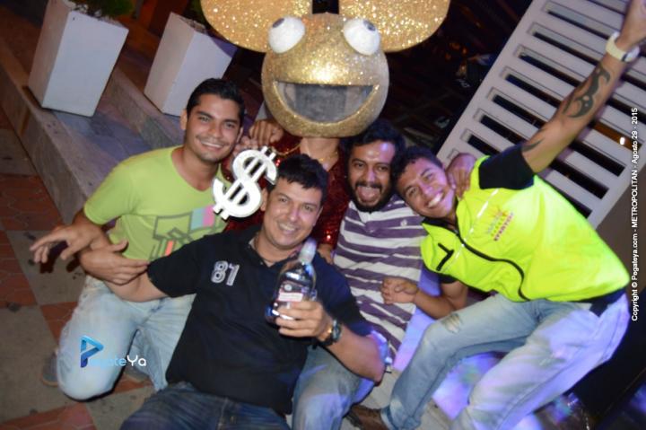 Foto 12 de Metropolitan sábado 29 de agosto 2015 en Discoteca Metropolitan Bucaramanga, Bucaramanga