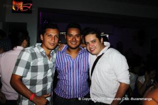 Foto 21 de Sabado 18 de Agosto de 2012 en Discoteca Macondo Club Bucaramanga, Bucaramanga