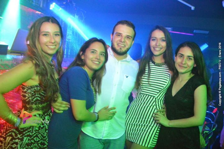 Foto 30 de Bar Piso V - 30 enero 2016 en Bar Piso V Bucaramanga, Bucaramanga
