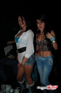 Foto 14 de Karma 4 Mayo de 2012 en Discoteca Karma Medellin, Medellín