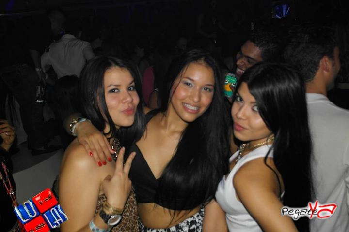 Foto 133 de Lolas - Alexis & Fido en Lolas Club Menga Cali, Cali