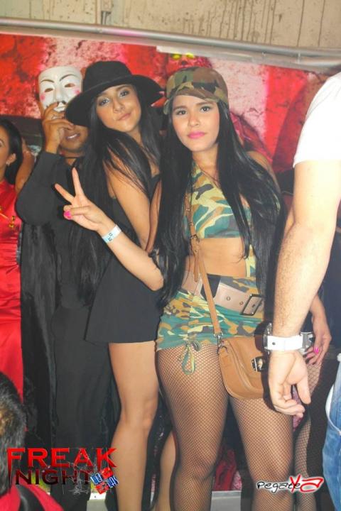 Foto 47 de Lolas - Halloween 2014 en Lolas Club Menga Cali, Cali