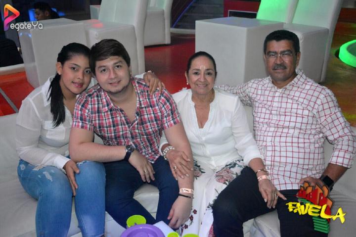 Foto 14 de Favela Club - 2do Fds Mayo 2017 en Favela Club Menga, Cali