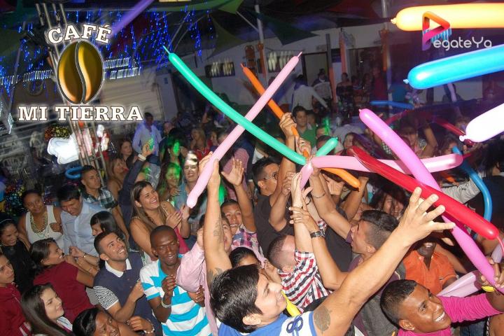 Foto 34 de Cafe Mi Tierra- 1er Fds Abril 2016 en Cafe Mi Tierra, Cali