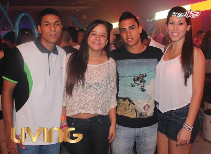 Foto 74 de Living - 4to FDS Nov 2014 en Living Night Club, Cali
