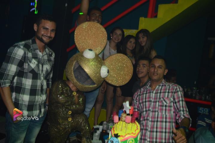 Foto 29 de El Manicomio sábado 27 de junio 2015 en Discoteca El Manicomio Bucaramanga, Bucaramanga