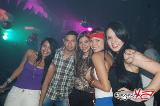 Foto 35 de Prizma 10 de Marzo en Prizma Discoteca Medellin, Medellín