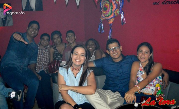 Foto 40 de La Lora - 1er / 2do Fds Sept. 2017 en La Lora Bar, Cali