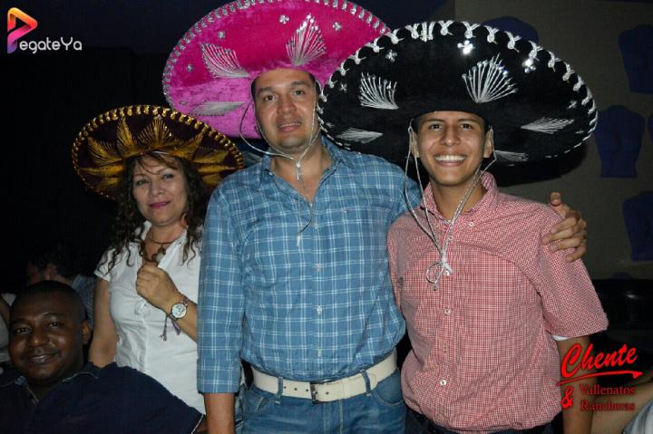 Foto 16 de Chente - 5to Fds Abril 2017 en CHENTE Vallenatos y Rancheras, Cali
