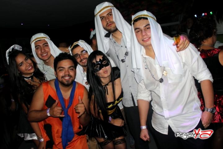 Foto 26 de Favela Club - Halloween 2014 en Favela Club Menga, Cali