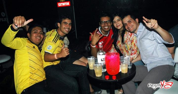 Foto 71 de Ampm Bar - Sept 6 2014 en Am / PM Bar - Cali, Cali