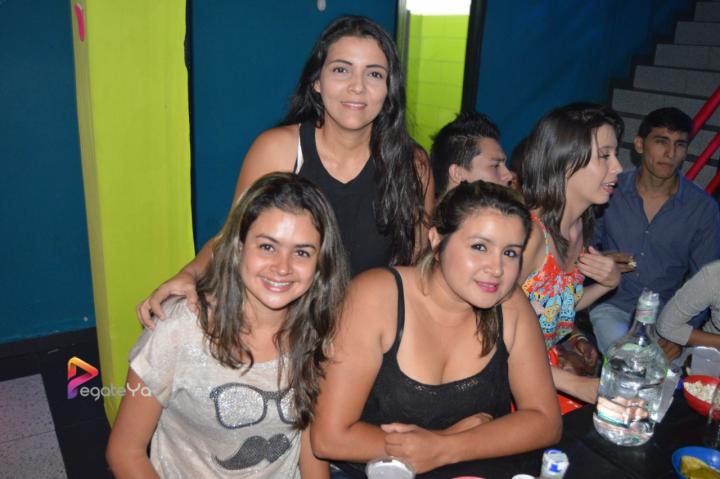 Foto 28 de Discoteca El Manicomio 21 de marzo 2015 en Discoteca El Manicomio Bucaramanga, Bucaramanga