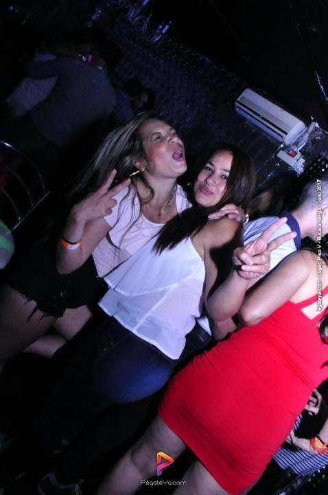 Foto 38 de PISO V - Sábado 5 de julio de 2017 en Bar Piso V Bucaramanga, Bucaramanga