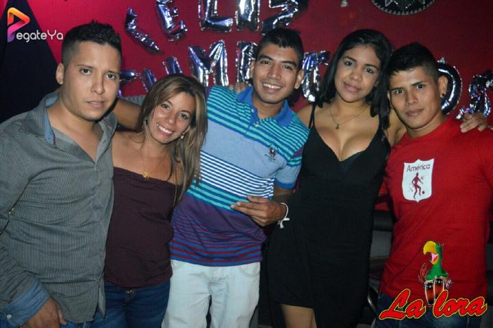 Foto 17 de La Lora - 2do Fds Mayo 2017 en La Lora Bar, Cali