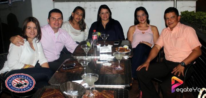 Foto 15 de Charly - Granada / Febrero 21 del 2015 en Charly, Cali