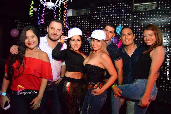 Foto 112 de Piso V - Sabado 9 abril de 2016 en Bar Piso V Bucaramanga, Bucaramanga