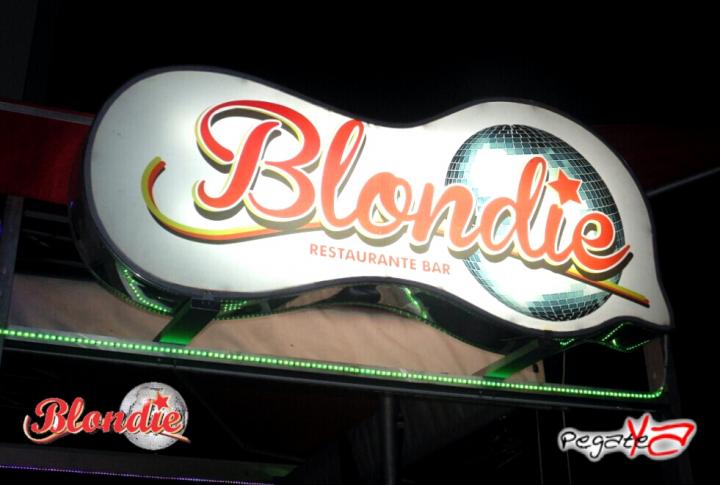 Foto 54 de Blondie - Amor y Amistad en Blondie Bar Cali, Cali
