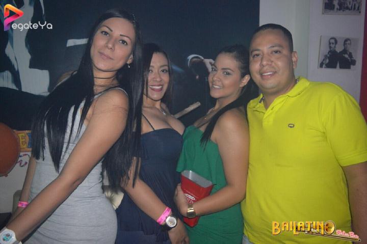Foto 51 de Bailatino - 4to Fds Febrero 2017 en Bailatino - Bar, Cali
