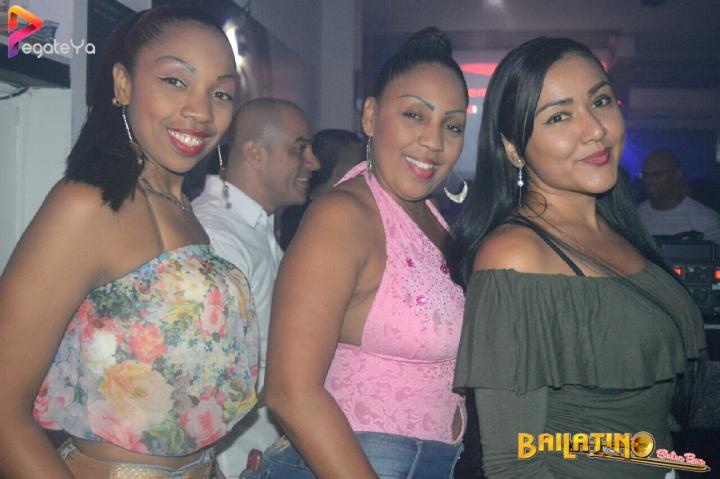 Foto 35 de Bailatino - 1er Fds Marzo 2017 en Bailatino - Bar, Cali