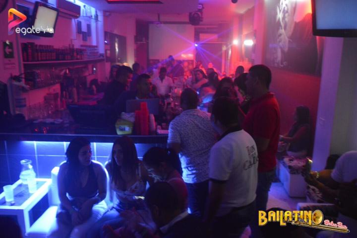 Foto 35 de Bailatino - 1er Fds Mayo 2016 en Bailatino - Bar, Cali
