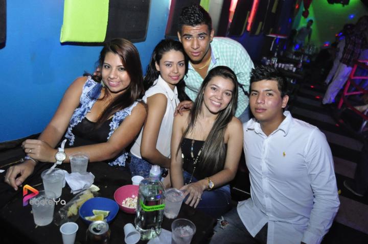 Foto 11 de El Manicomio sábado 25 de abril 2015 en Discoteca El Manicomio Bucaramanga, Bucaramanga