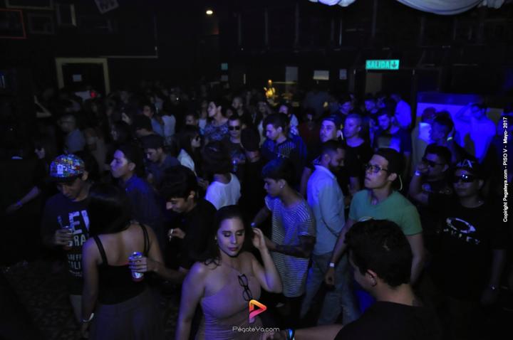 Foto 9 de Piso V - Sábado 6 de mayo de 2017 en Bar Piso V Bucaramanga, Bucaramanga