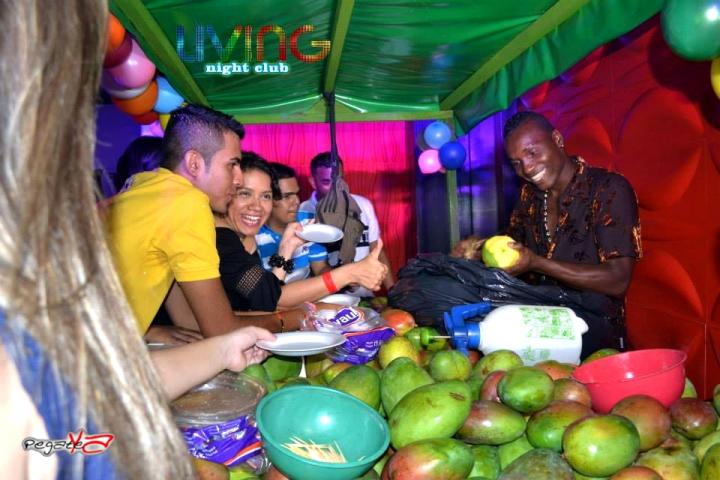 Foto 28 de Living - Feria 2014 en Living Night Club, Cali