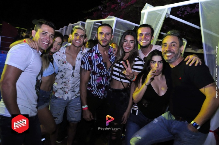 Foto 96 de The Roof Top Acuarela – 2018 en Fiestas Colombia, Medellín