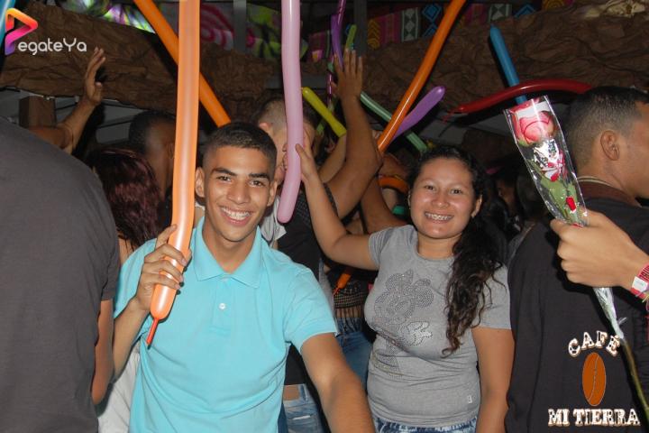 Foto 89 de Cafe mi Tierra - 3er & 4to Fds Oct. 2016 en Cafe Mi Tierra, Cali