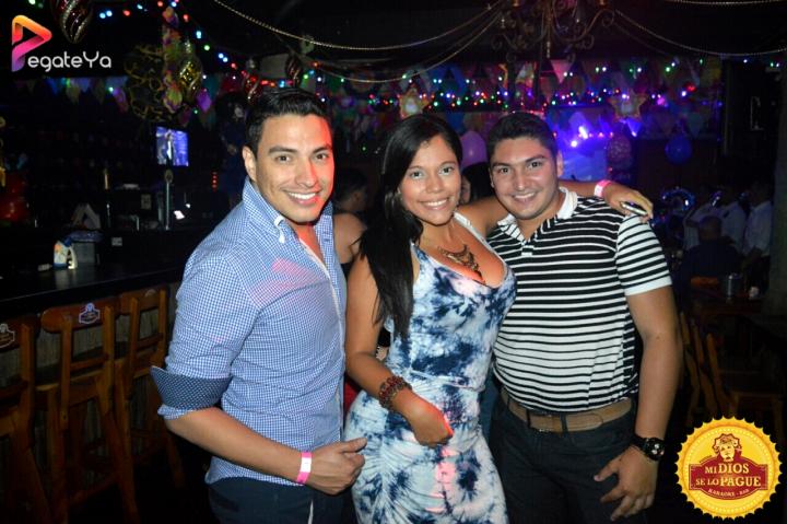 Foto 20 de Mi Dios Se LO Pague - 5to Fds Abril 2016 en Fonda Mi Dios Se Lo Pague, Cali