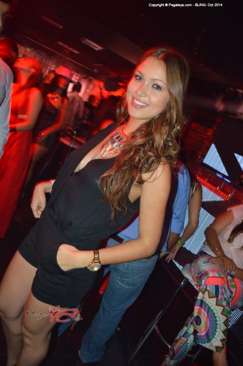 Foto 5 de Bling 24 y 25 de octubre de 2014 en Bar Bling Bucaramanga, Bucaramanga