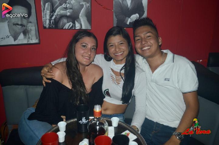 Foto 5 de La Lora - 5to Fds Abril 2017 en La Lora Bar, Cali