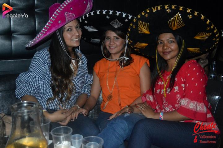 Foto 13 de Chente - 1er Fds Febrero 2017 en CHENTE Vallenatos y Rancheras, Cali