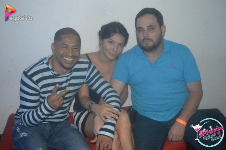 Foto 21 de Midaju - 1er FDS Oct 2015 en Midaju Bar