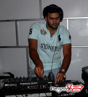 Foto 37 de Agosto 10 del 2013 en Babel / Barra Libre Cali, Cali