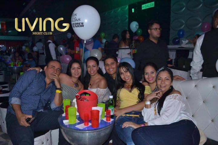 Foto 29 de Living Night Club - 2do/3er fds Junio en Living Night Club, Cali