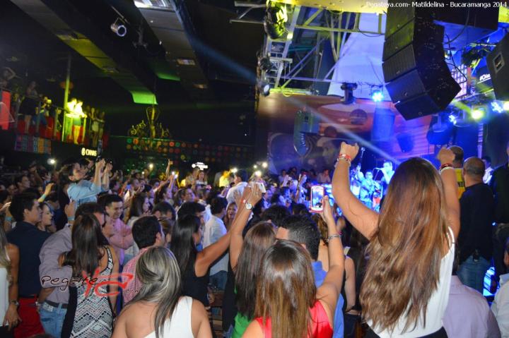 Foto 49 de Fotos Peter Manjarres en Discoteca Matildelina Bucaramanga, Bucaramanga