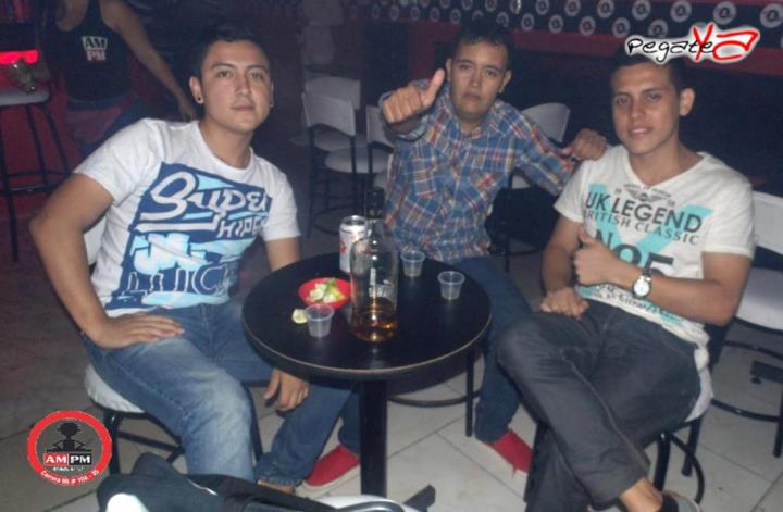 Foto 28 de Ampm Bar - Sept 27 2014 en Am / PM Bar - Cali, Cali
