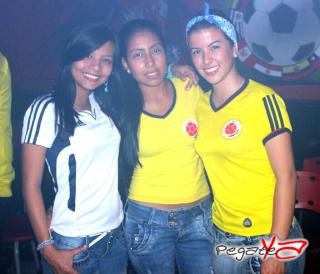 Foto 18 de Octubre 12 del 2013 en Am / PM Bar - Cali, Cali