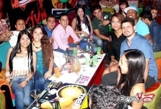 Foto 59 de Beautiful 80`s - Feria 2013 en Mama Bicho