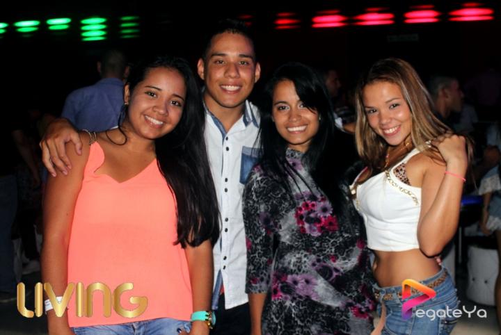 Foto 34 de Living - Enero 17 y 24 del 2015 en Living Night Club, Cali