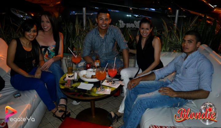 Foto 17 de Blondie - 4to FDS Julio 2015 en Blondie Bar Cali, Cali