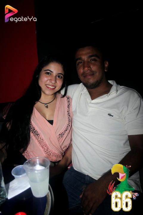 Foto 35 de La lora Bar - 1er Fds Junio 2016 en La Lora Bar, Cali
