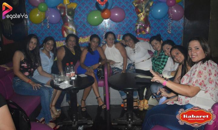 Foto 22 de Kabaret Bar - 1ER Fds Junio 2017 en Kabaret - Granada, Cali