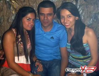 Foto 9 de Octubre 13 del 2012 en Miami Bar Cali, Cali