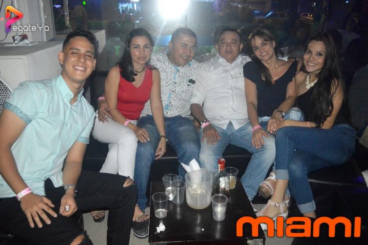 Foto 25 de Miami Bar - 1er Fds Marzo 2017 en Miami Bar Cali, Cali