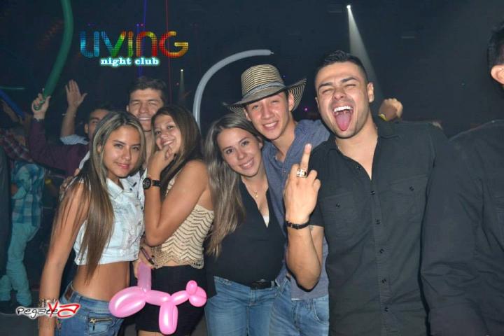 Foto 29 de Living - Feria 2014 en Living Night Club, Cali