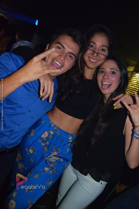 Foto 63 de BLING sabado 17 de enero de 2015 en Bar Bling Bucaramanga, Bucaramanga